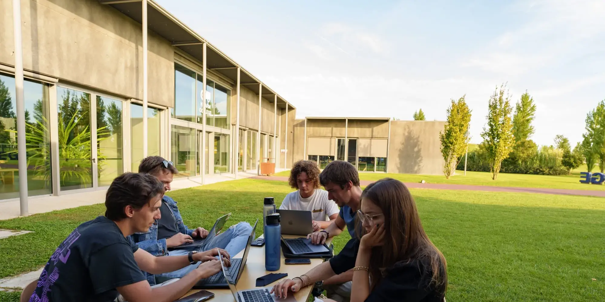 studenti hfarm college