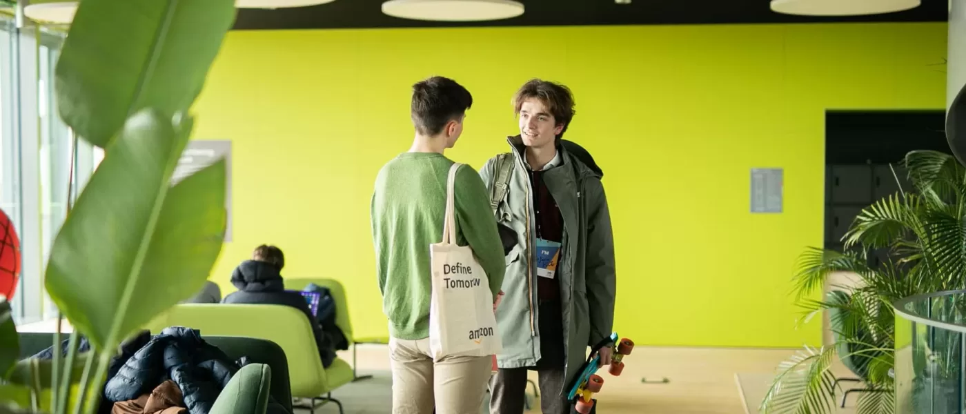 H-FARM students have a chat