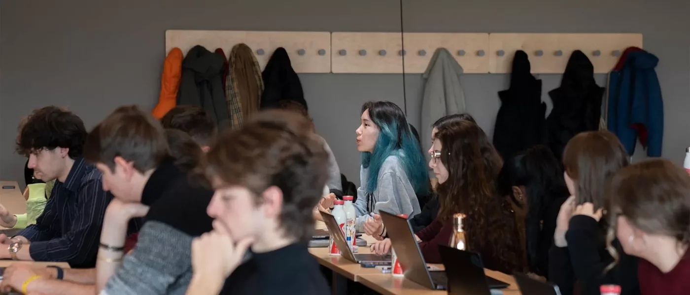 H-FARM student participates in class