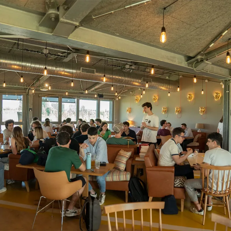 Aperitivo in Amor per gli ex studenti di H-FARM