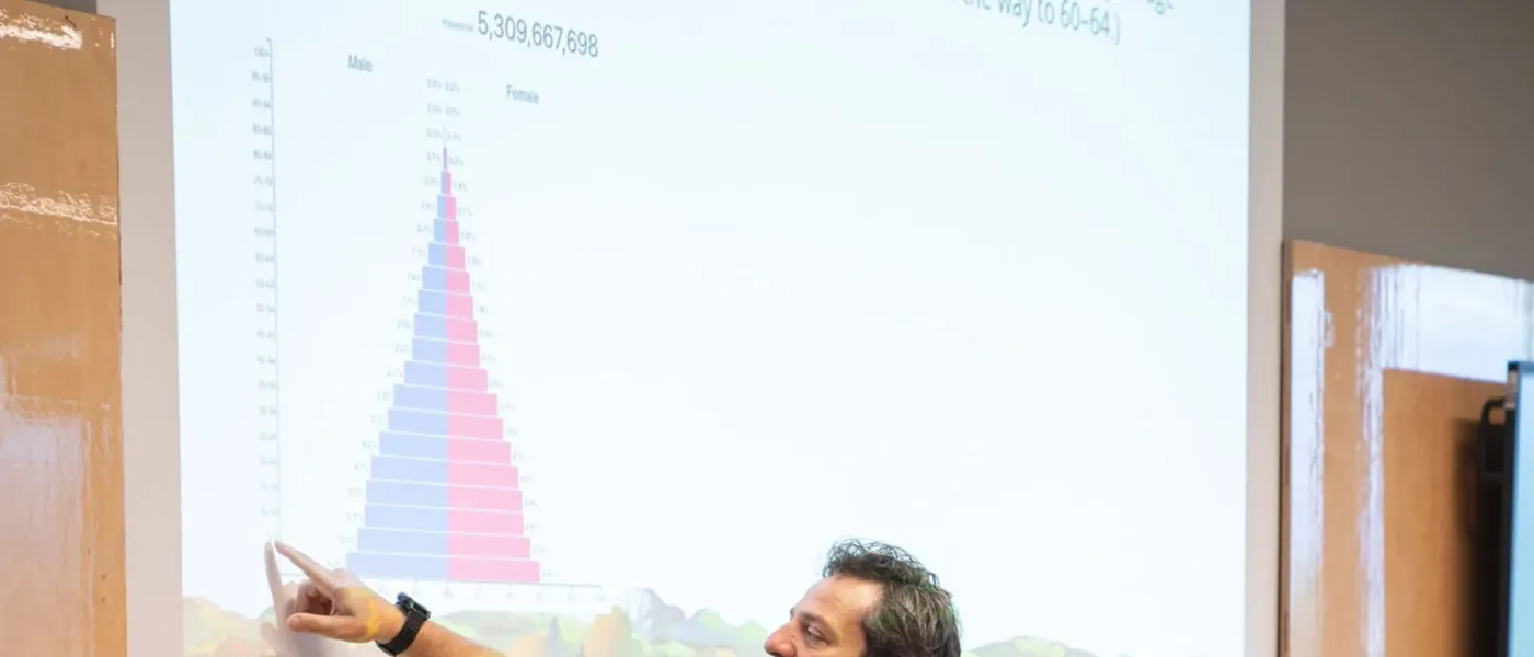 Discorso ispiratore sul formato di vendita al college presso H-FARM