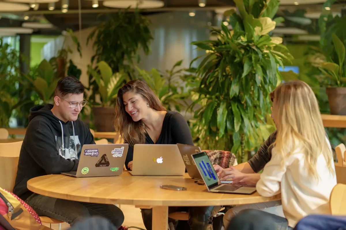 challenge-invesco-hfarm-college