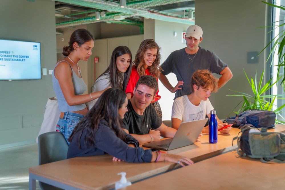 Scarica la brochure - Master’s Degrees 