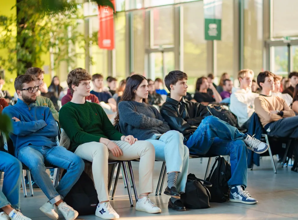 inspirational-talk-claudia-parzani-hfarm-college