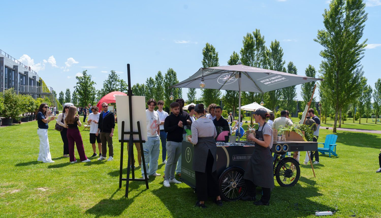 Il gelato che parla diventa realtà: l’idea nata a H-FARM College prende vita a FutureShots