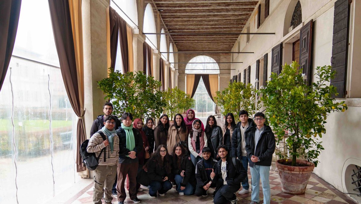 How to Become a Social Media Manager in 2025