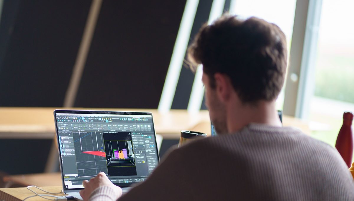 Code as Craft: un programma interdisciplinare disegnato per gli studenti di NYU Abu Dhabi